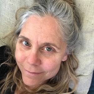 Meet your Posher, Liz